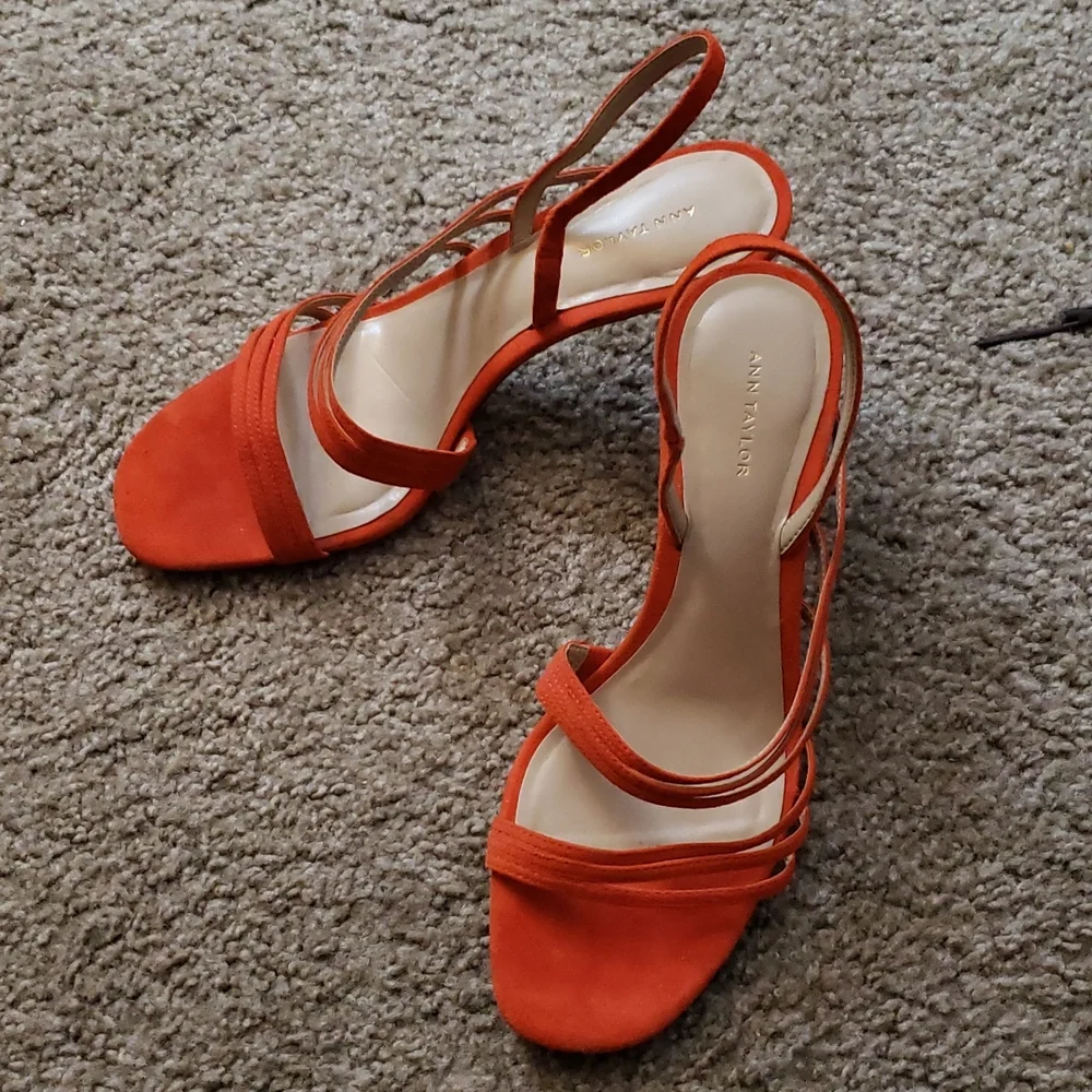 Sandals - Picture 2 of 7